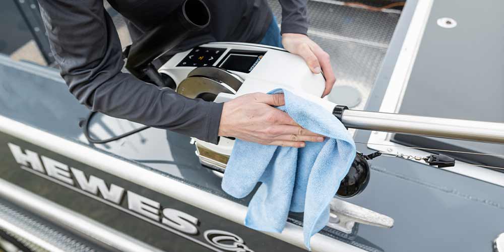 how to clean a downrigger